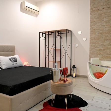 Momenti E Wellness Villa Szirakúza Kültér fotó