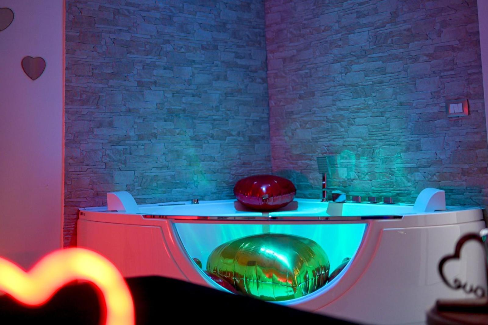 Momenti E Wellness Villa Szirakúza Kültér fotó