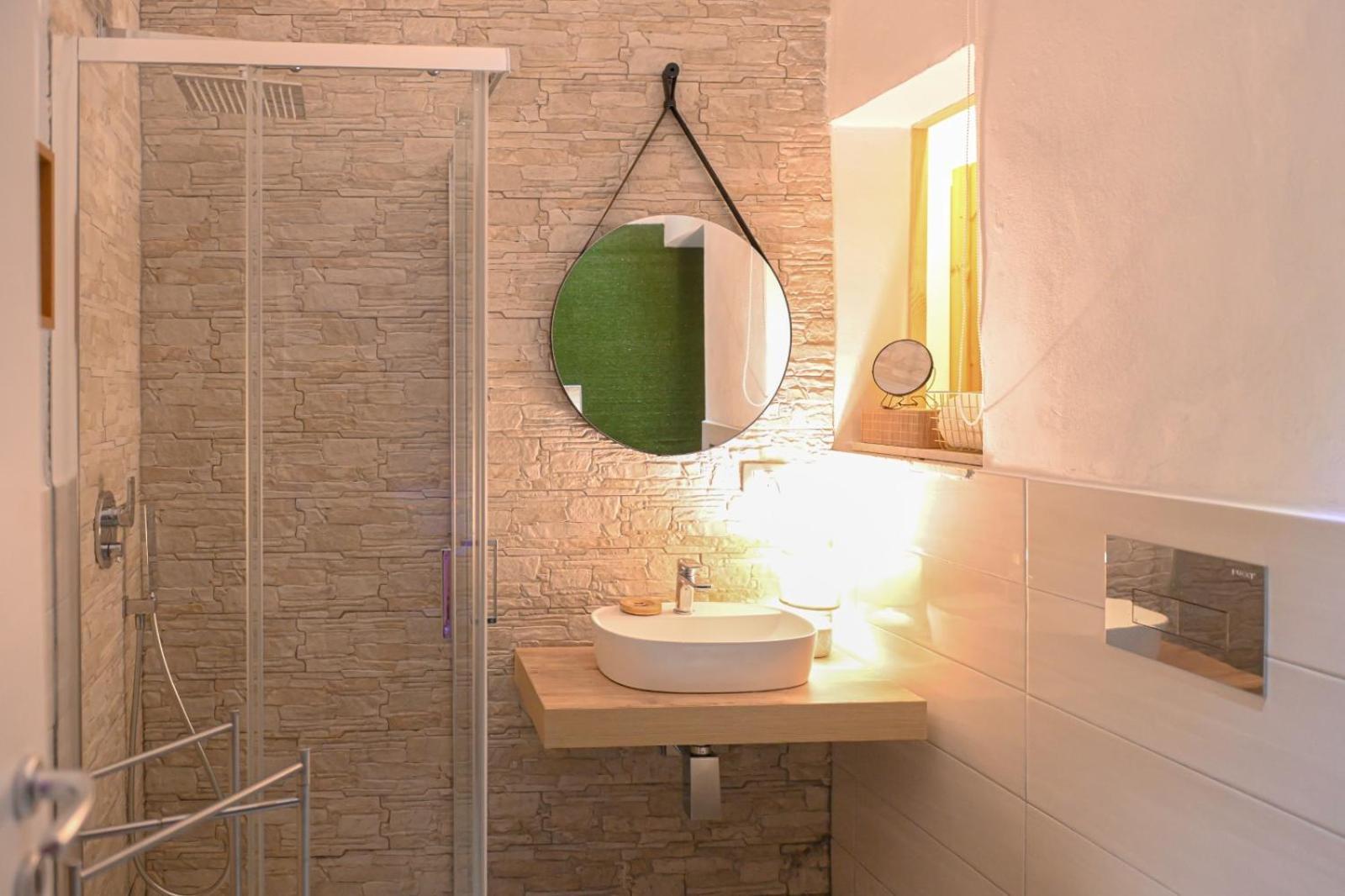 Momenti E Wellness Villa Szirakúza Kültér fotó